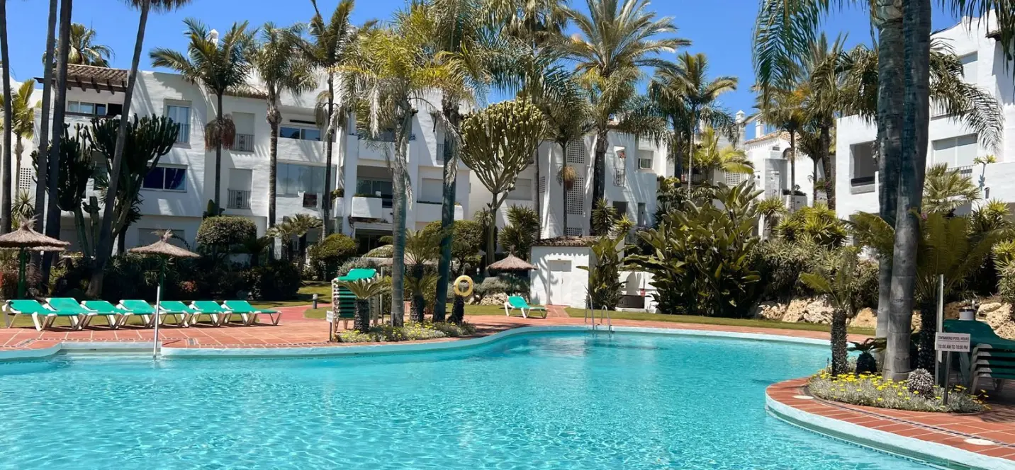Sale of penthouse in Costalita 0