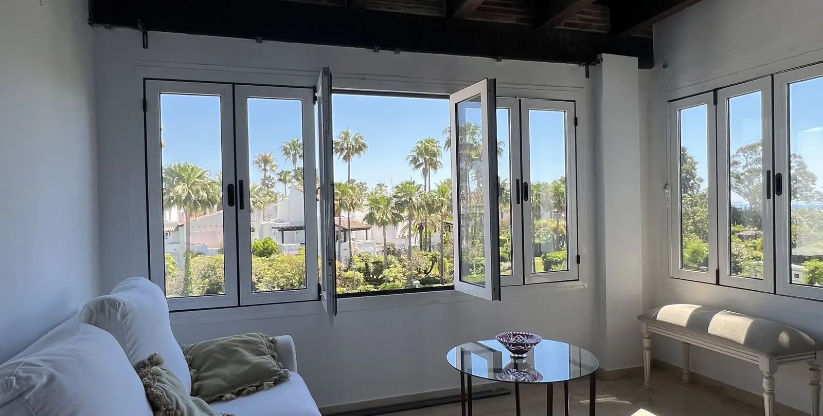 Sale of penthouse in Costalita 2