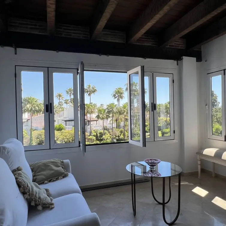 Sale of penthouse in Costalita