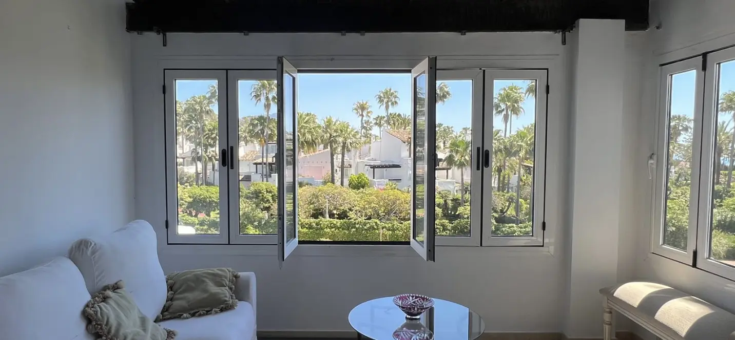 Sale of penthouse in Costalita 3