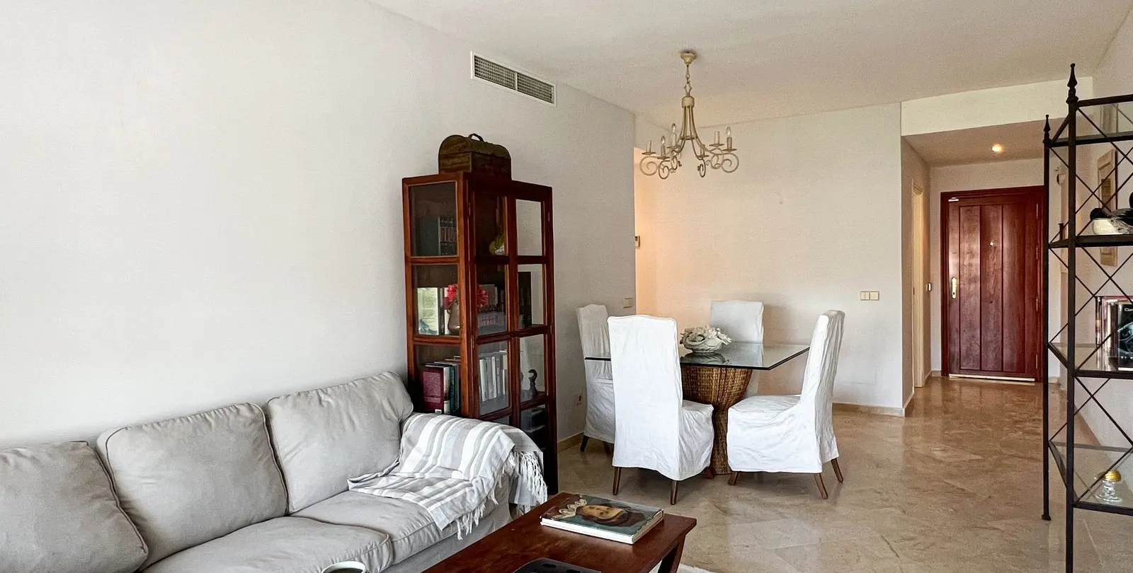 Sale of penthouse in Costalita 8