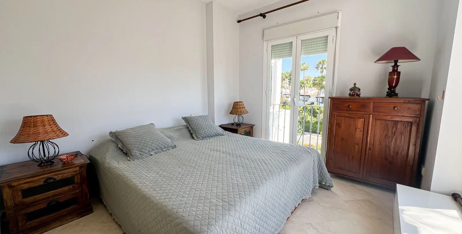 Sale of penthouse in Costalita 15