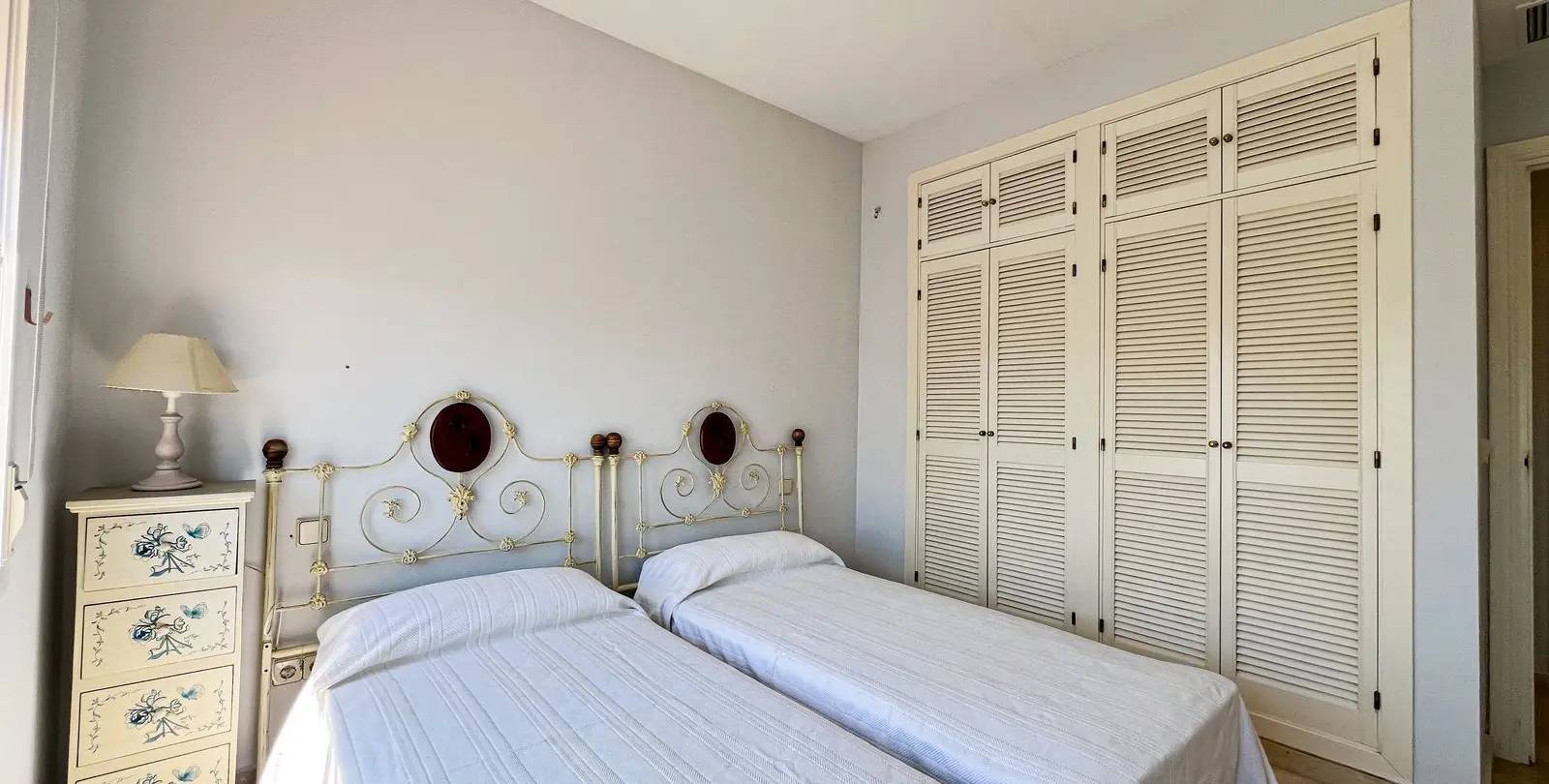 Sale of penthouse in Costalita 20