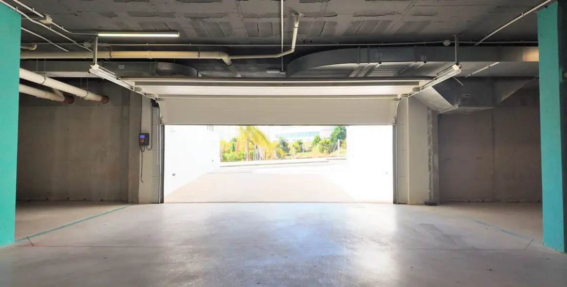 Sale of ground floor apartment in Estepona 27