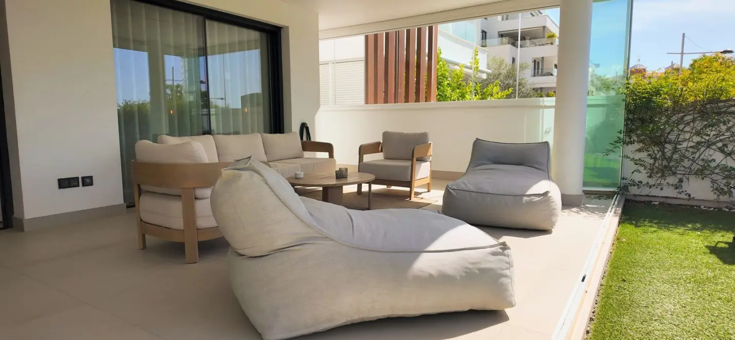 Sale of ground floor apartment in Estepona 4