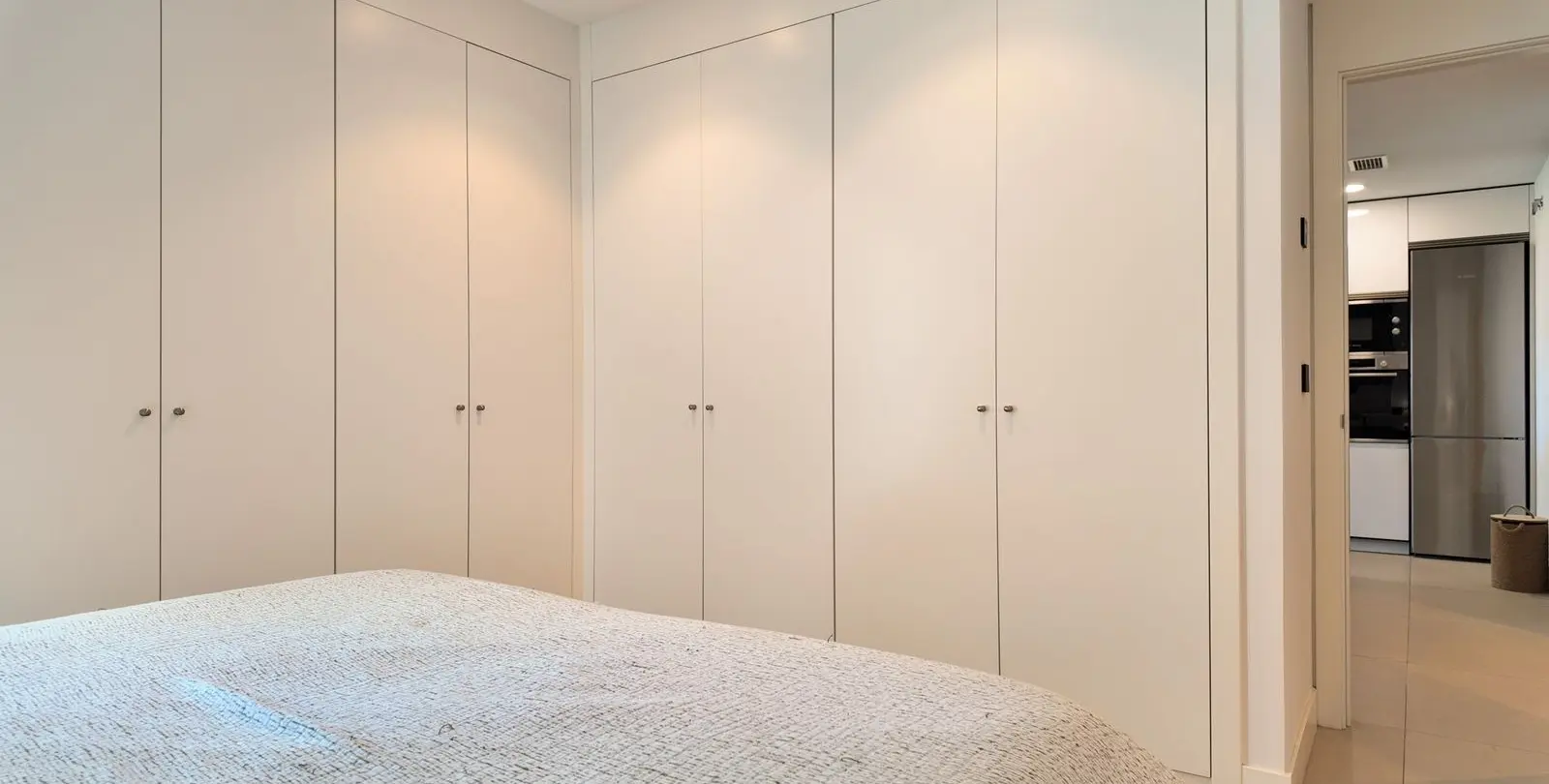 Venta de apartamento en planta baja en Estepona 16