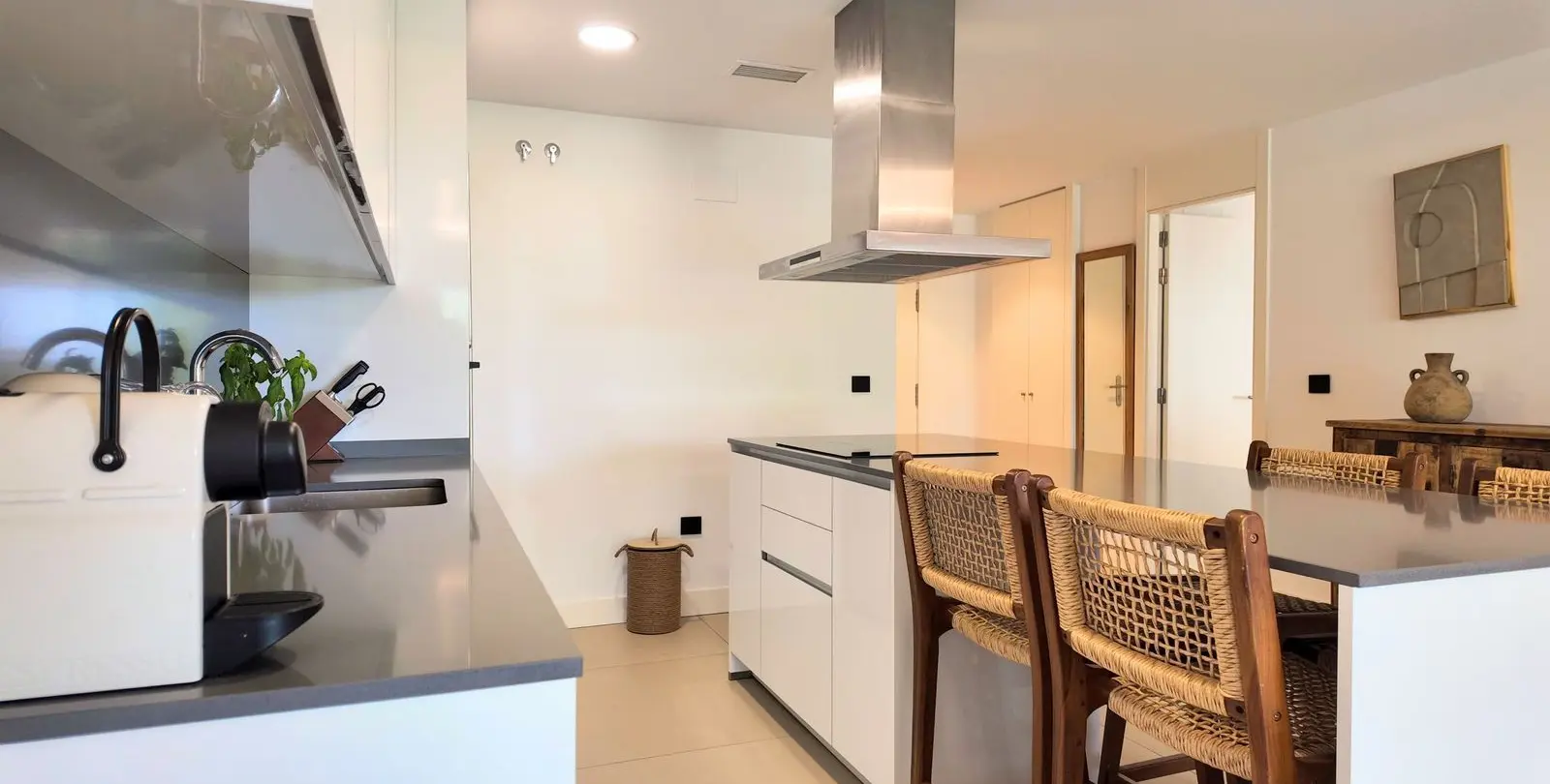 Venta de apartamento en planta baja en Estepona 18