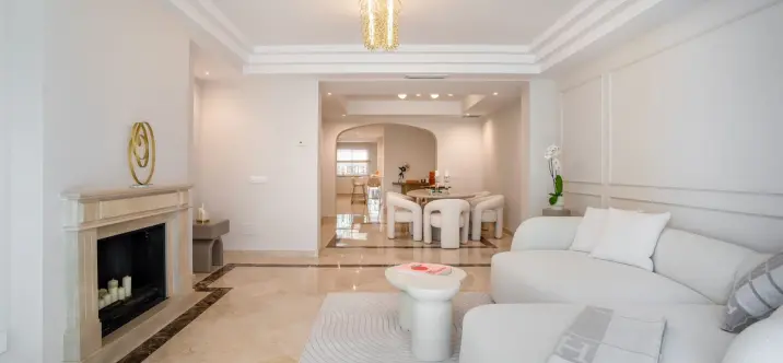 Venta de apartamento en planta baja en Sierra Blanca 2