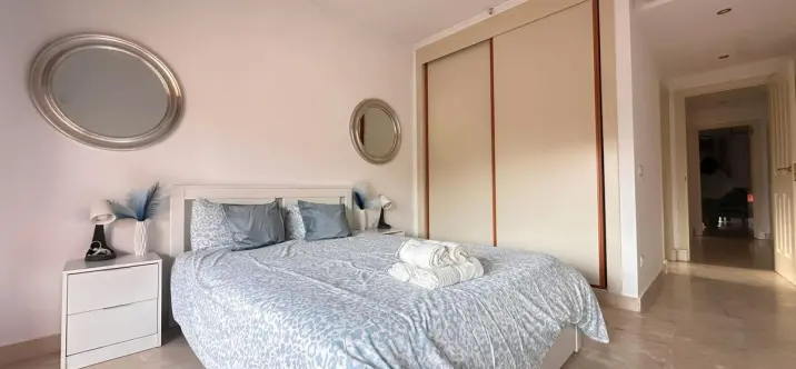 Venta de apartamento en planta baja en Estepona 3