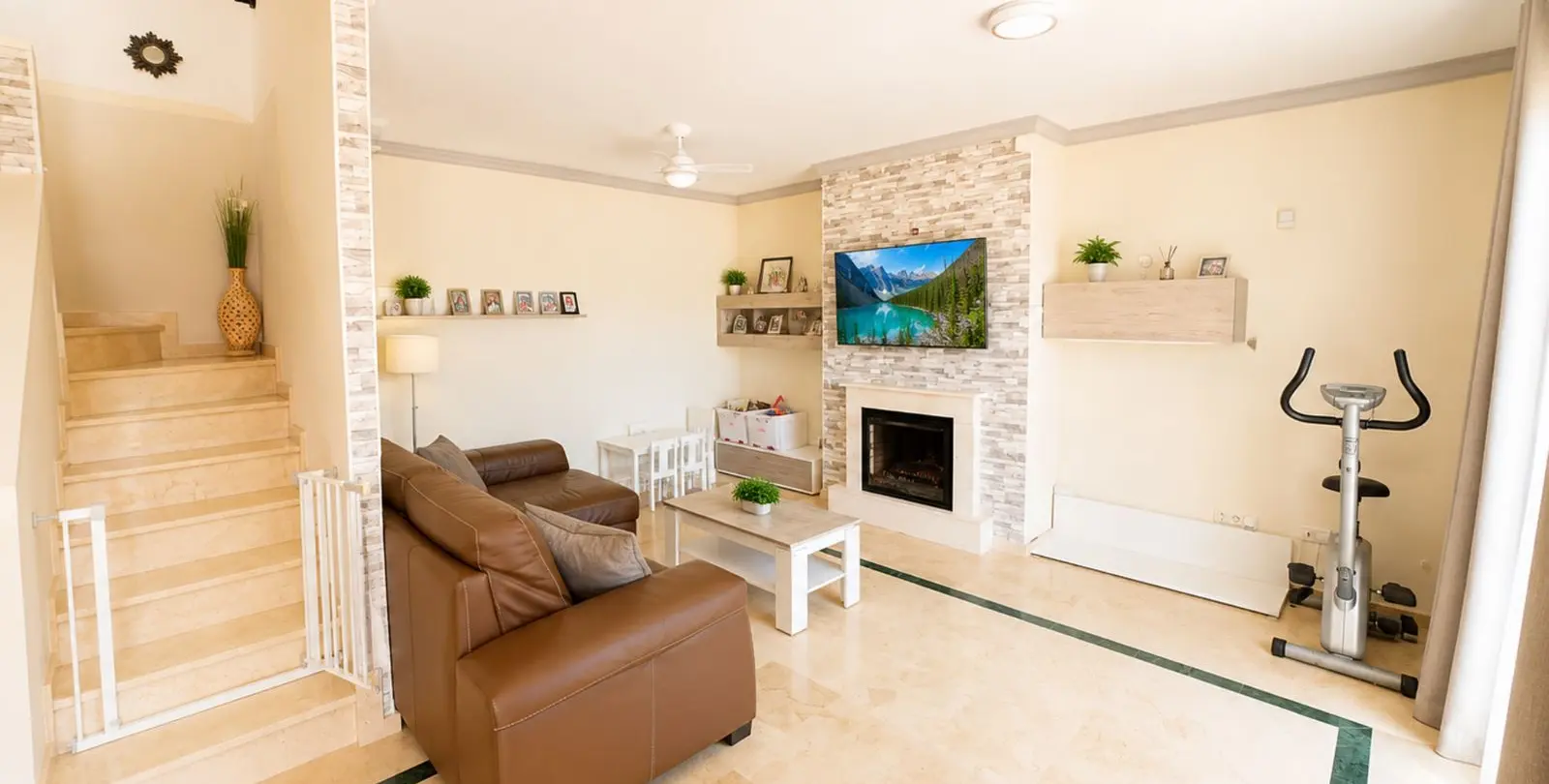 Venta de casa pareada en Casares Playa 8