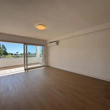 Venta de apartamento en planta media en Atalaya