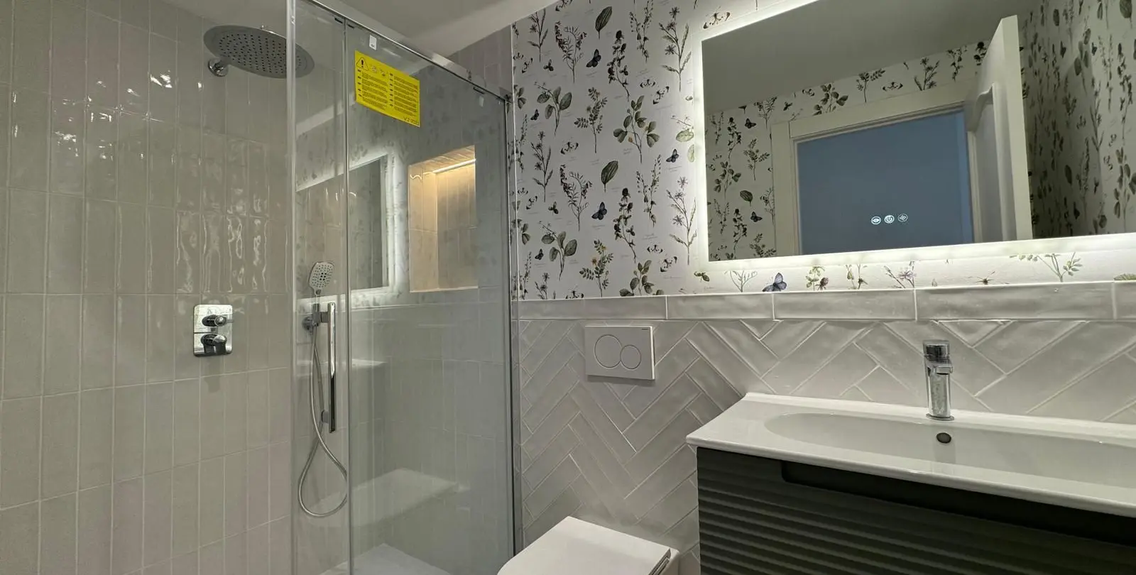 Продажа апартаментов на среднем этаже в Atalaya 21
