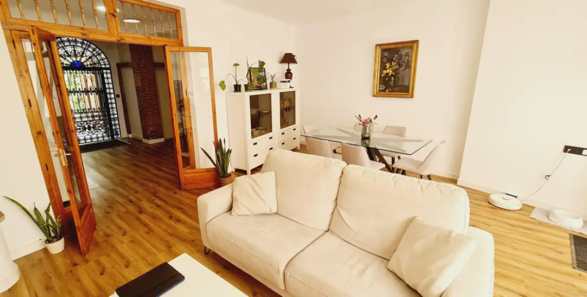 Продажа  отдельно стоящей виллы в Antequera 14