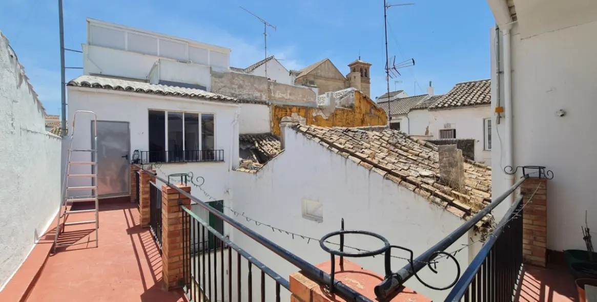 Продажа  отдельно стоящей виллы в Antequera 91