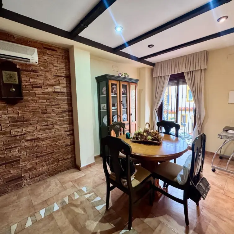 Продажа дома на две семьи в Benalmadena Pueblo