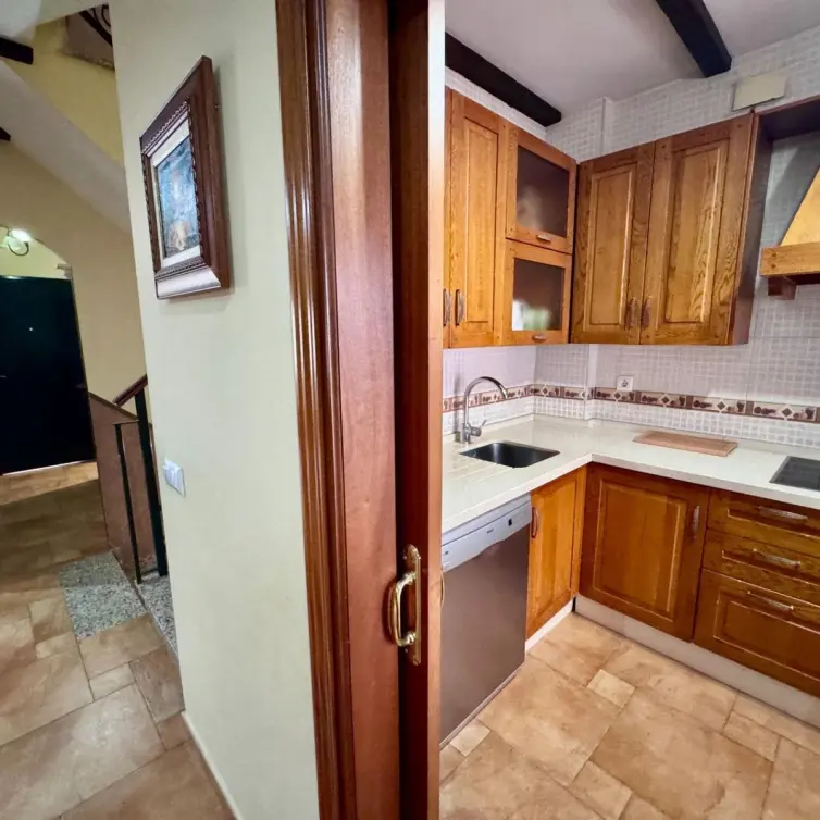 Продажа дома на две семьи в Benalmadena Pueblo