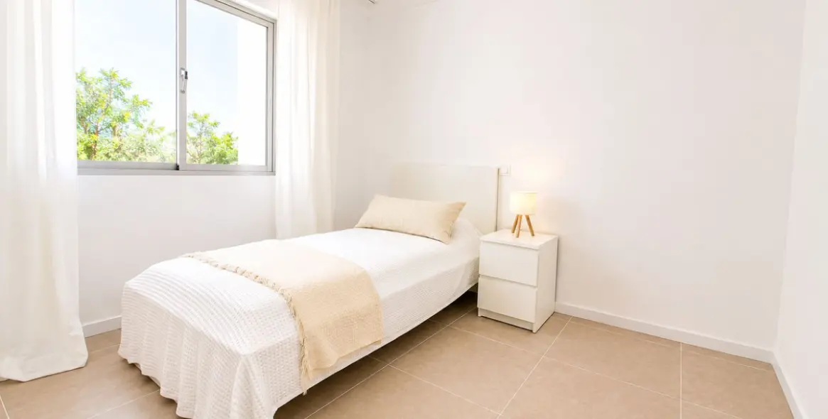 Продажа пентхауса в Estepona 13