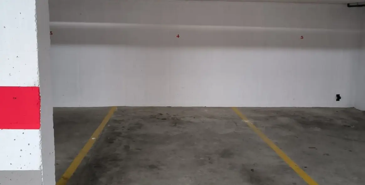 Venta de apartamento en planta media en Río Real 29