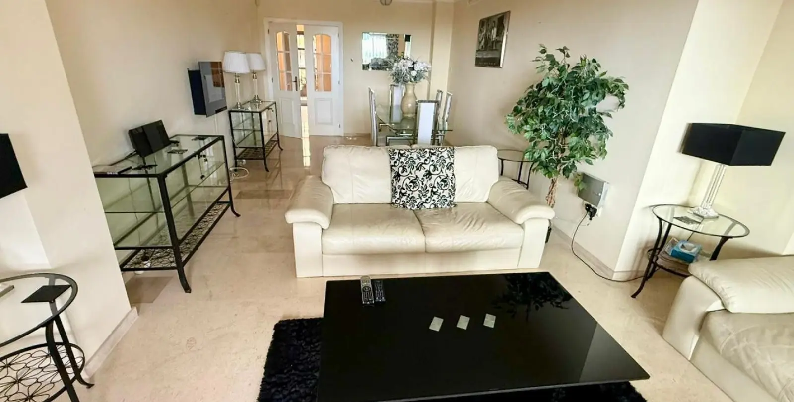 Продажа апартаментов на среднем этаже в Elviria 3