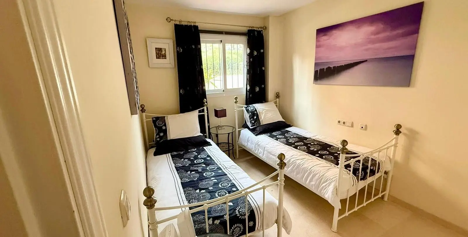 Продажа апартаментов на среднем этаже в Elviria 11