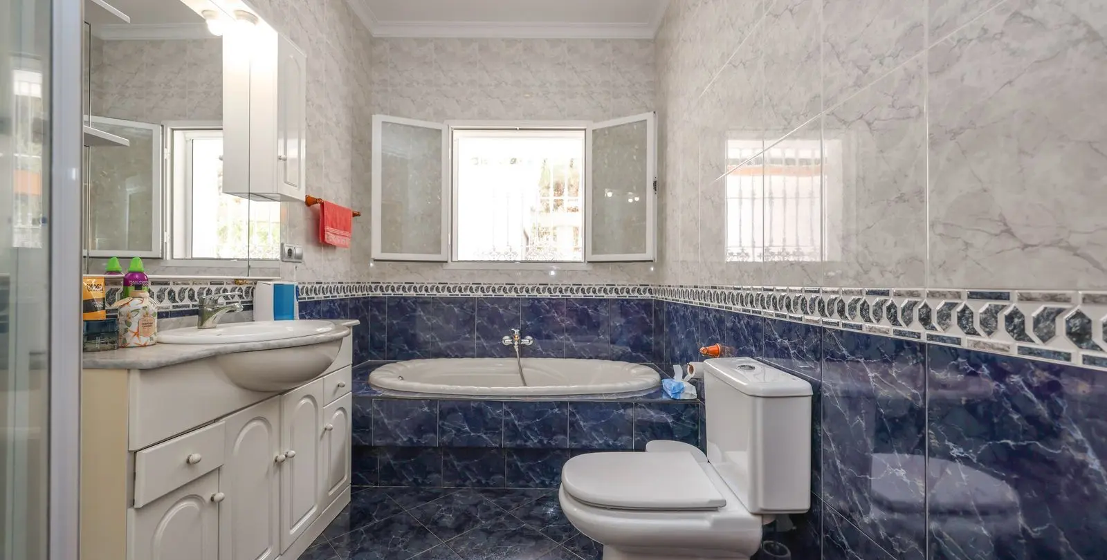 Venta de villa independiente en Monda 25