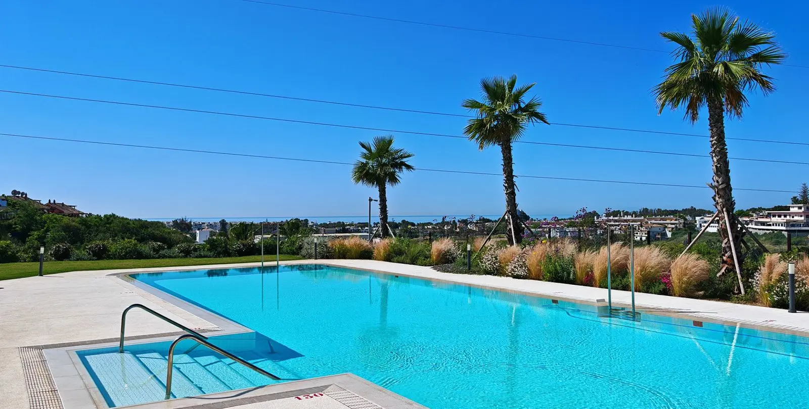 Venta de apartamento en planta baja en Cancelada 18