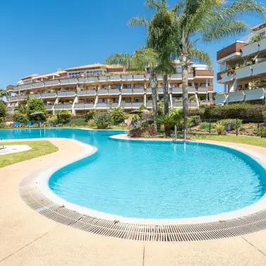 Sale of penthouse in Riviera del Sol