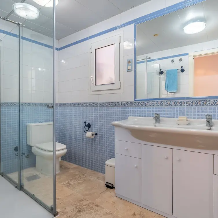 Sale of penthouse in Riviera del Sol