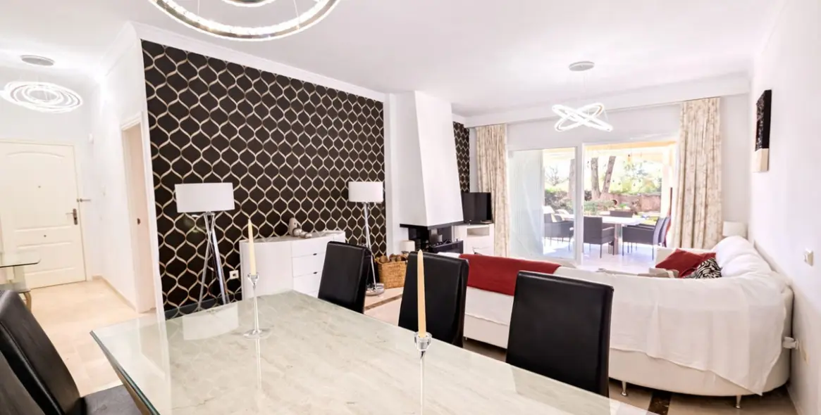 Продажа апартаментов на первом этаже в Artola 23