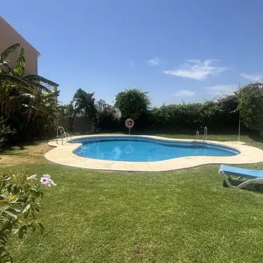 Venta de adosado en Nueva Andalucía