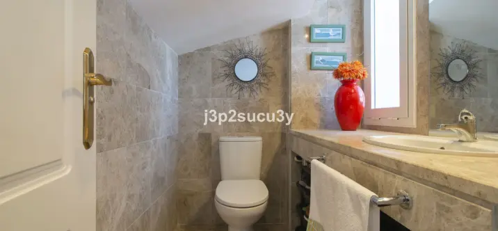 Sale of semi-detached house in Nueva Andalucía 3
