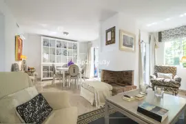 Image 6 thumb