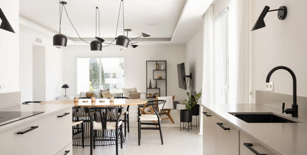 Sale of middle floor apartment in Nueva Andalucía 8