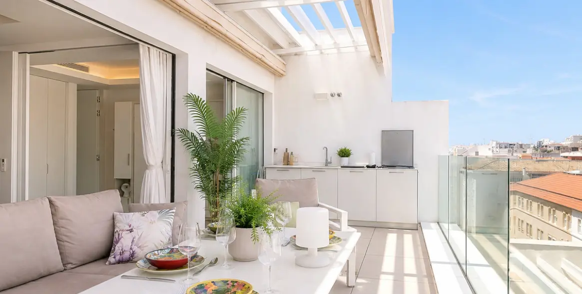 Продажа апартаментов на среднем этаже в Estepona 22