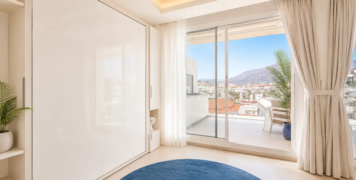 Продажа апартаментов на среднем этаже в Estepona 25