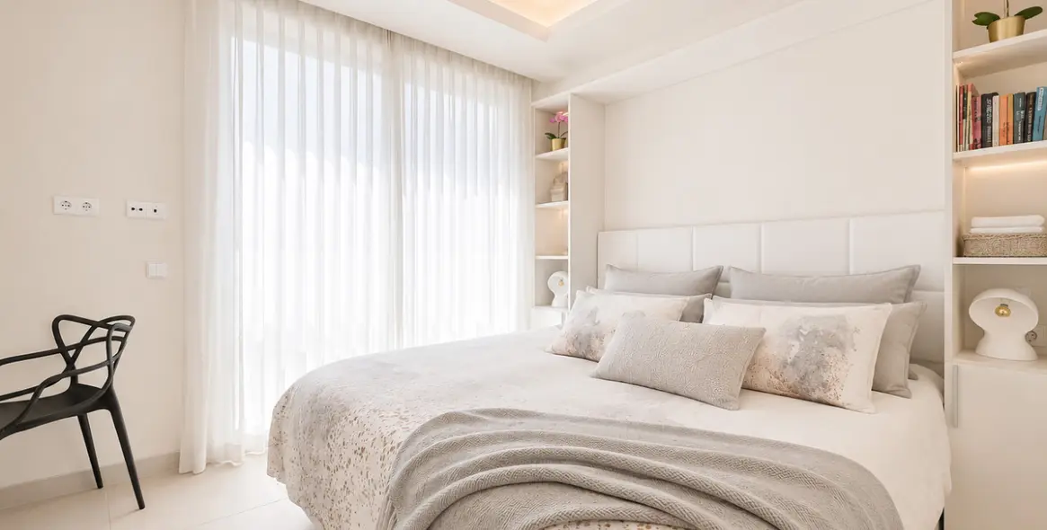 Продажа апартаментов на среднем этаже в Estepona 34