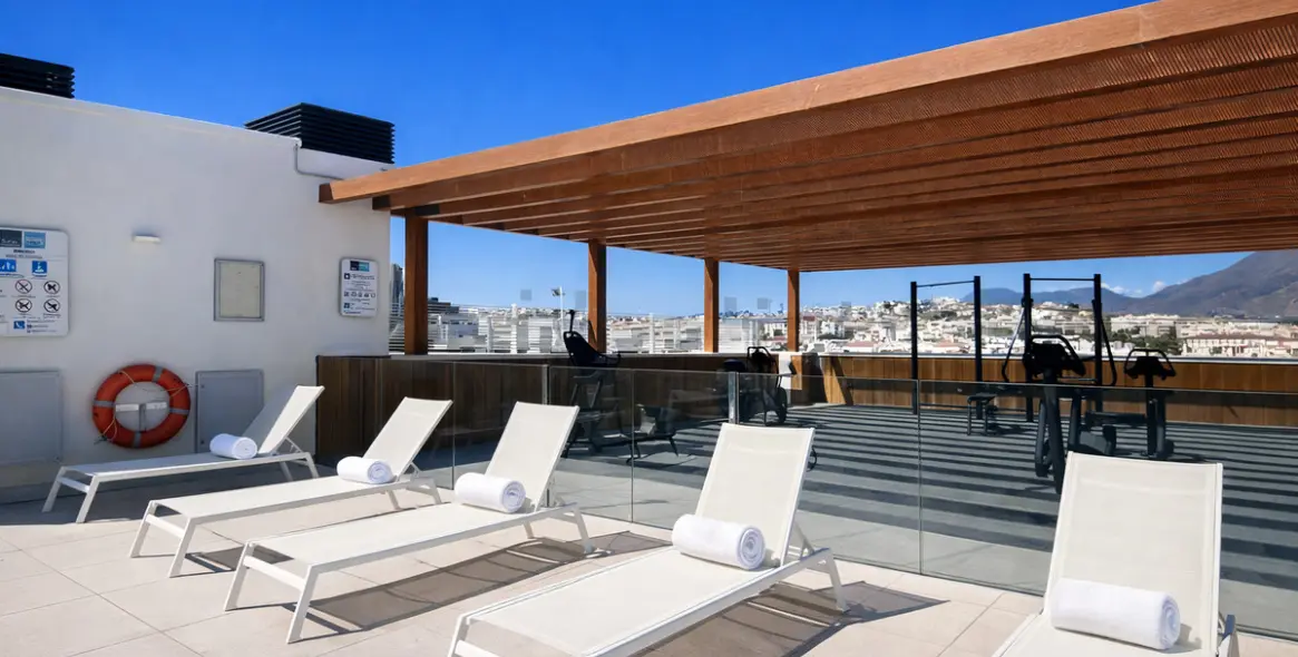 Продажа апартаментов на среднем этаже в Estepona 42
