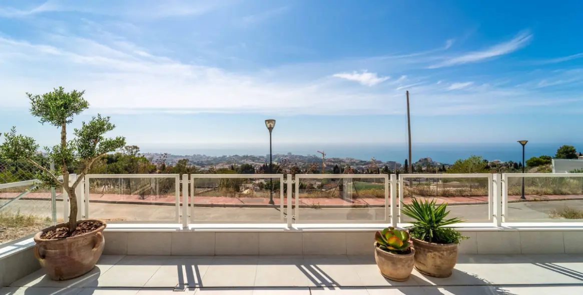 Venta de apartamento en planta baja en Benalmadena Pueblo 10