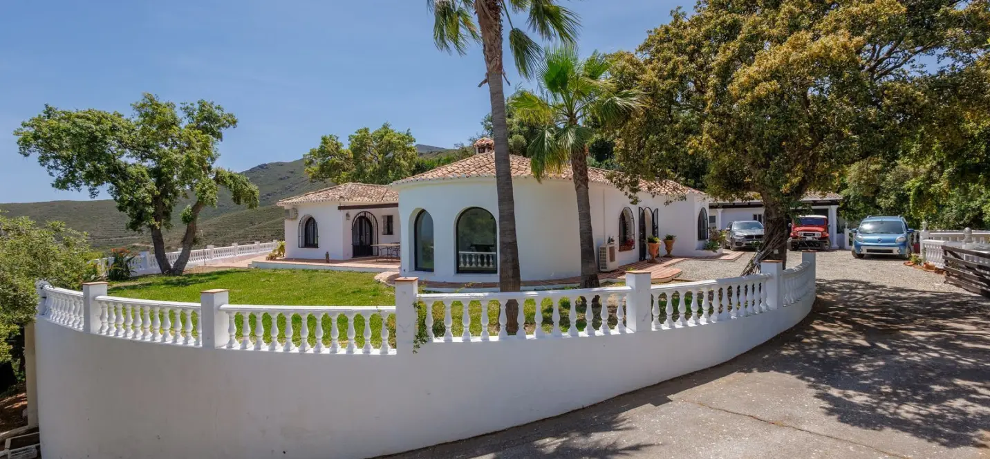 Venta de villa independiente en Coín 0