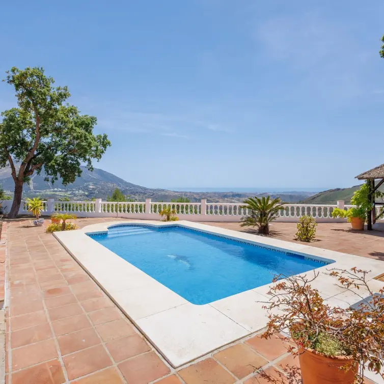 Venta de villa independiente en Coín