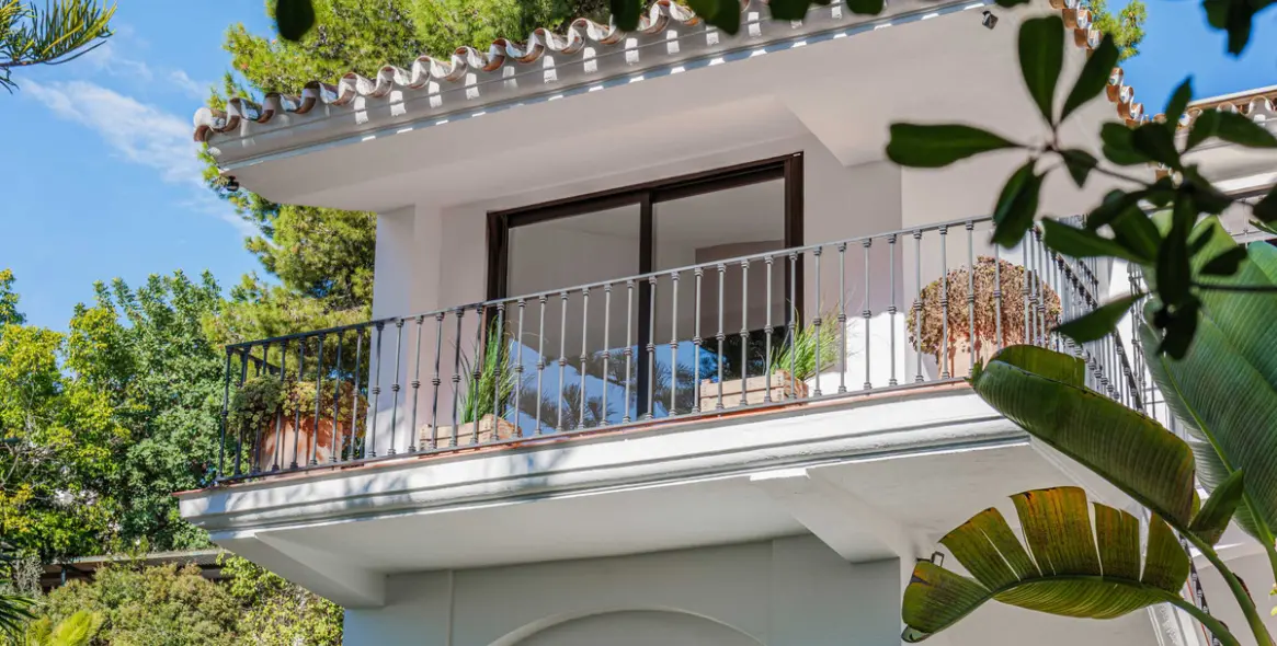 Venta de villa independiente en Pinares de San Anton 3