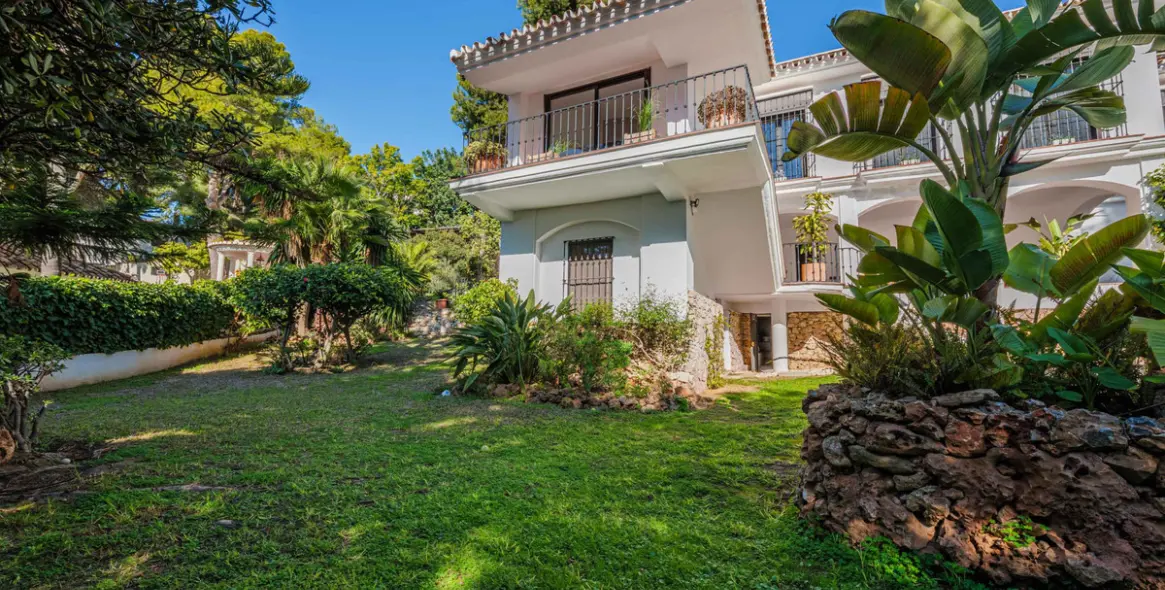 Venta de villa independiente en Pinares de San Anton 17