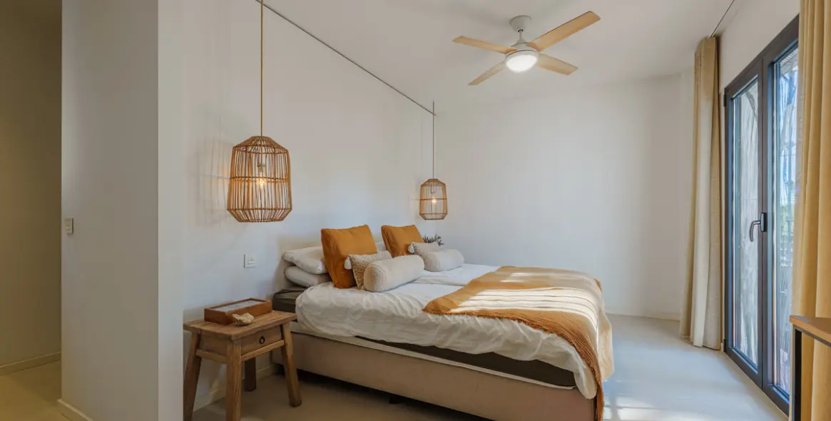 Venta de villa independiente en Pinares de San Anton 53