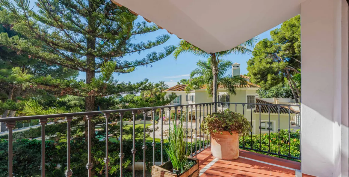 Venta de villa independiente en Pinares de San Anton 65