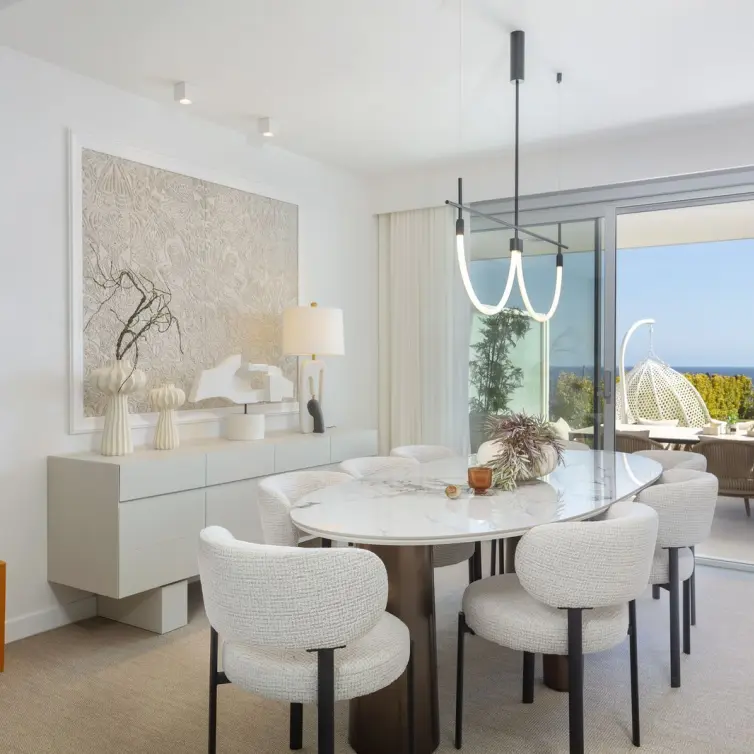 Sale of townhouse in Estepona