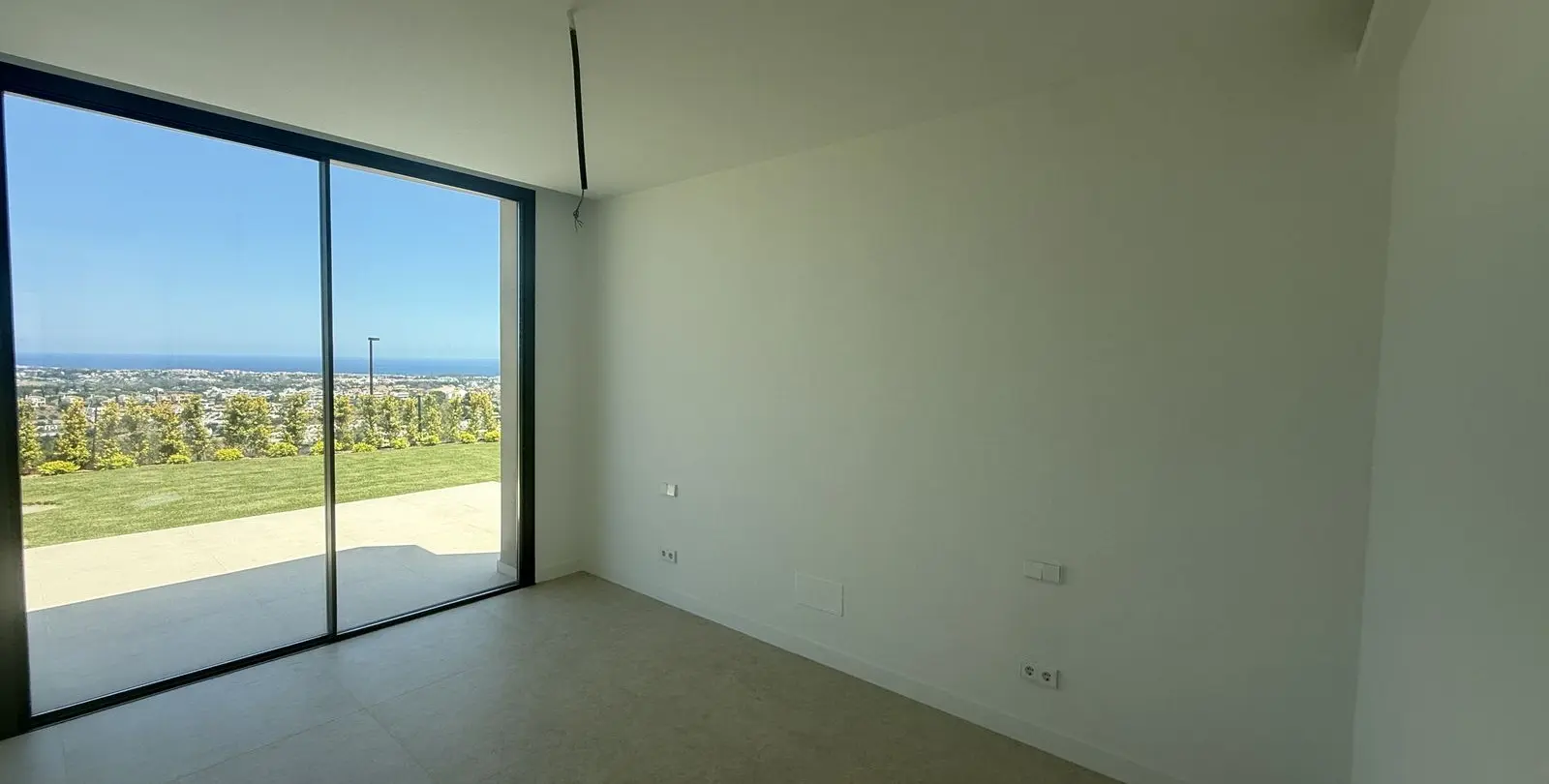 Sale of detached villa in Benahavís 12