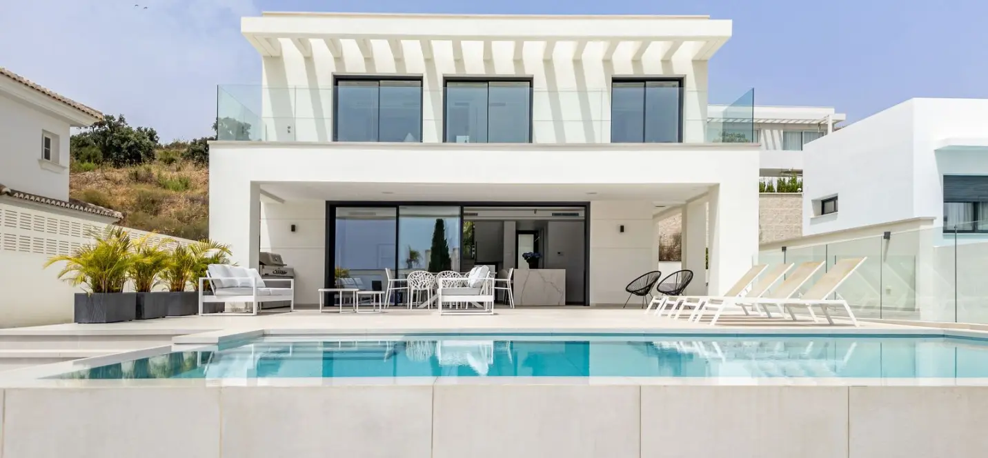 Продажа  отдельно стоящей виллы в La Cala de Mijas 0