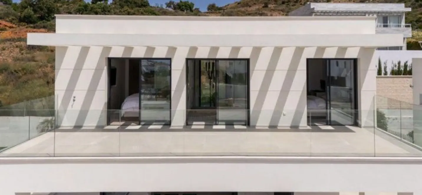 Продажа  отдельно стоящей виллы в La Cala de Mijas 3