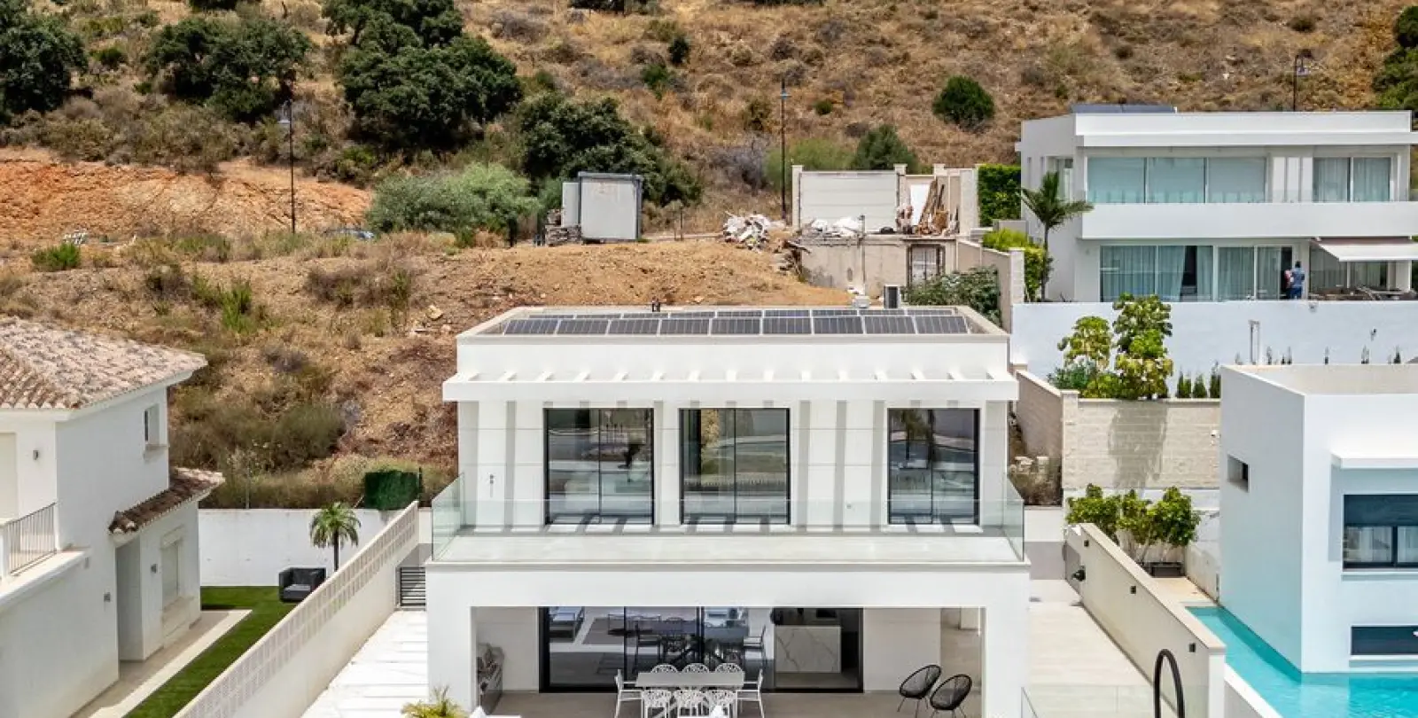 Sale of detached villa in La Cala de Mijas 3