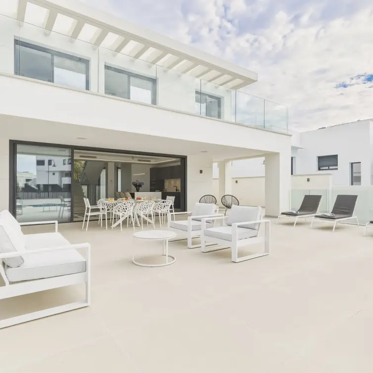Продажа  отдельно стоящей виллы в La Cala de Mijas